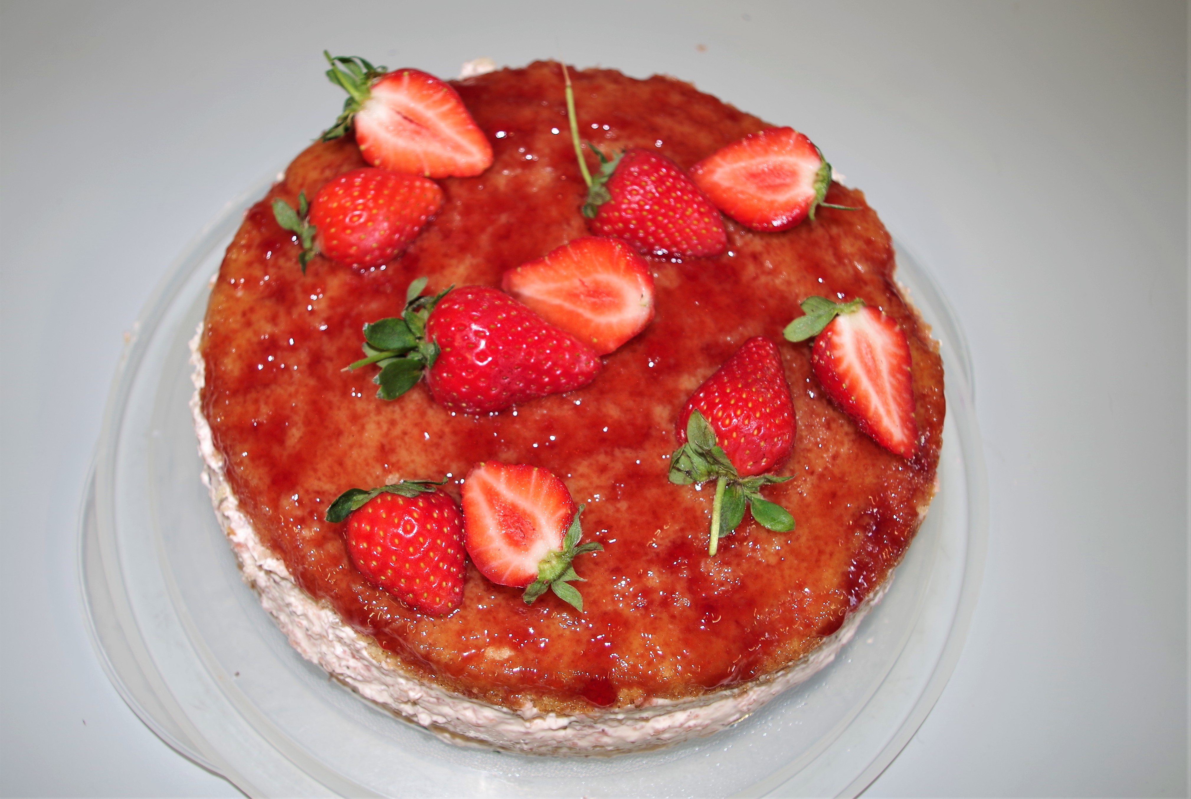 IMGP2500 Wed 18th - Strawberry Mousse cake - 9