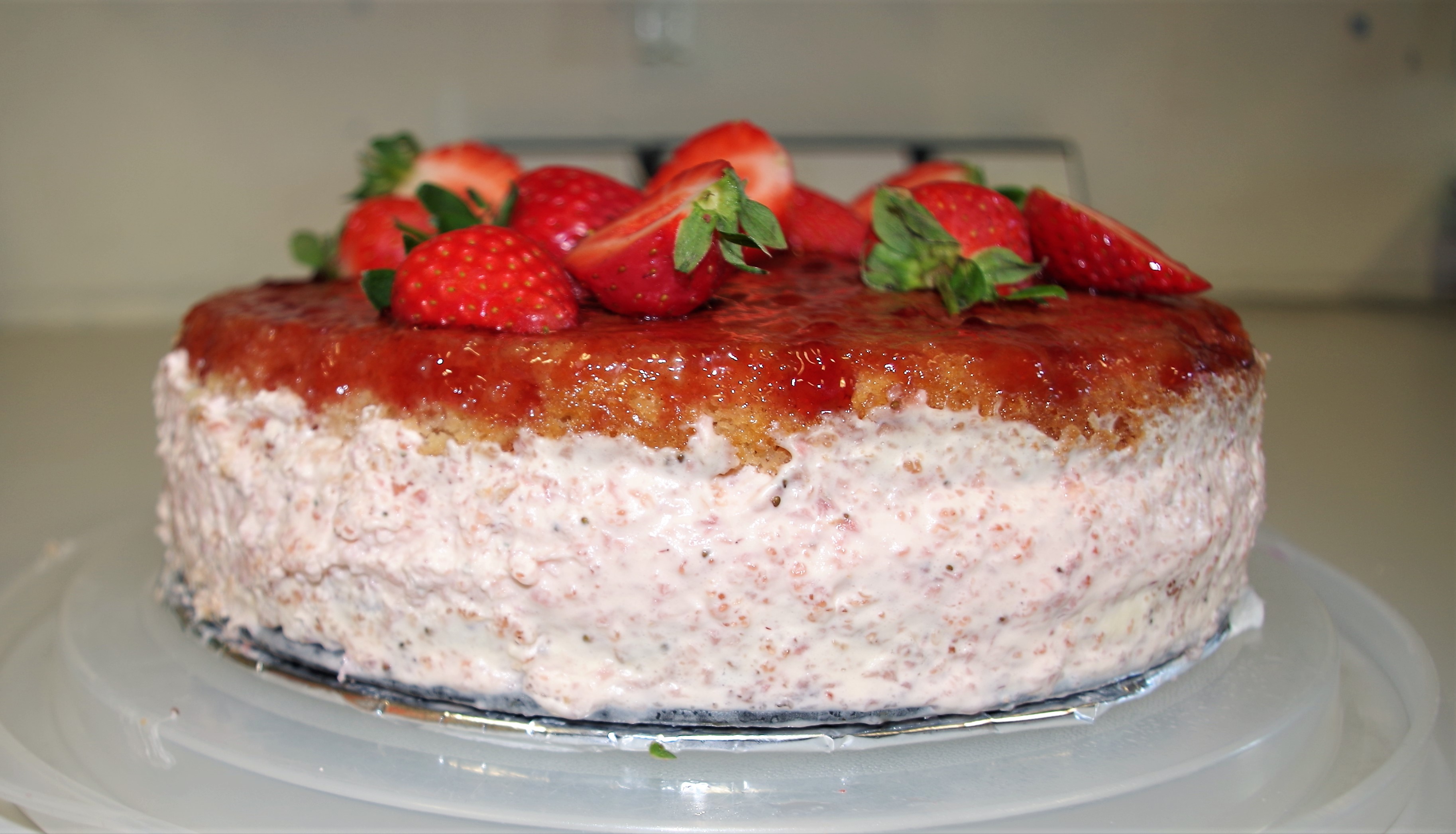 IMGP2503 Wed 18th - Strawberry Mousse cake - 9