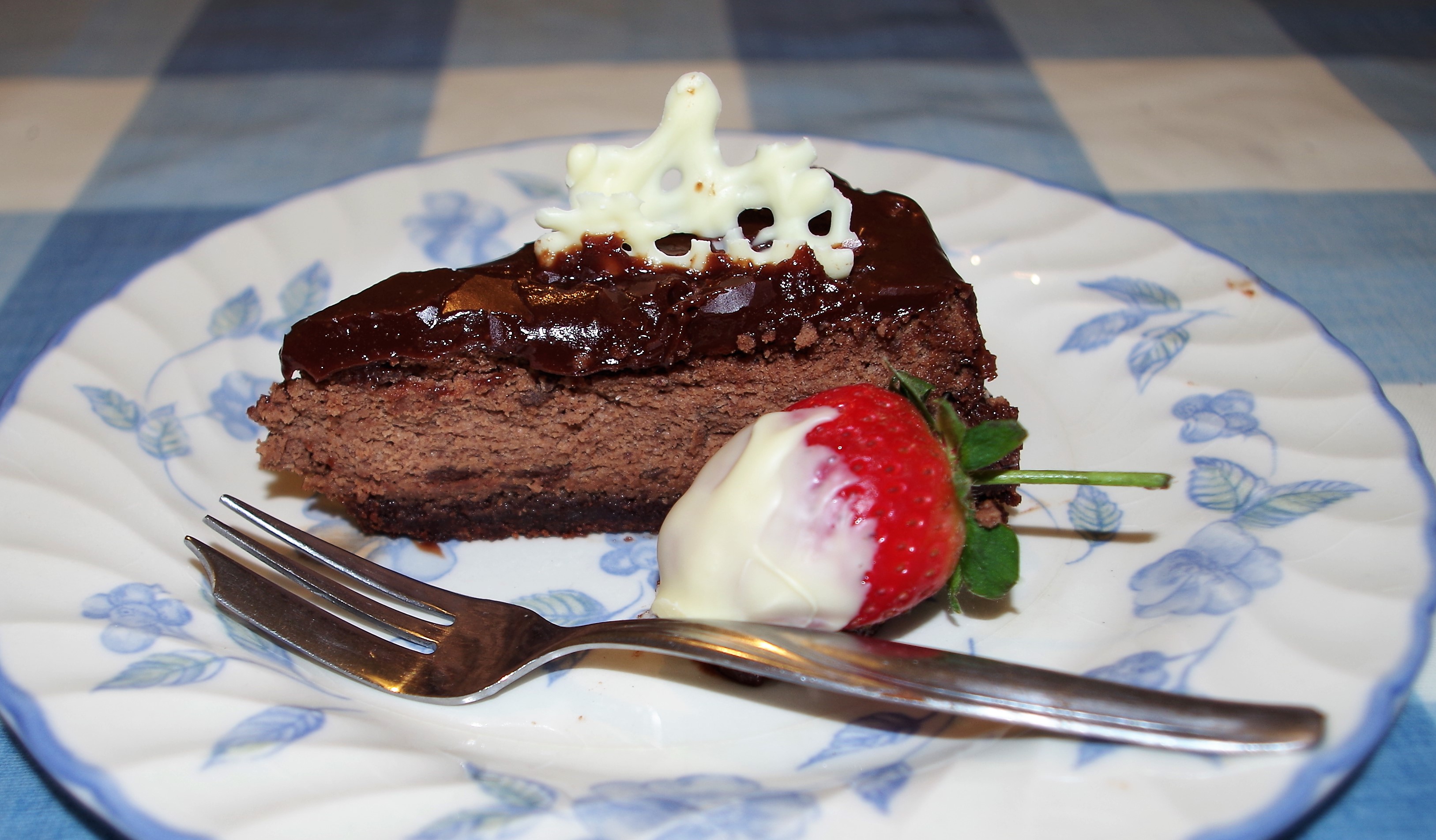 imgp4449 tue 29th - chocolate cheesecake for school