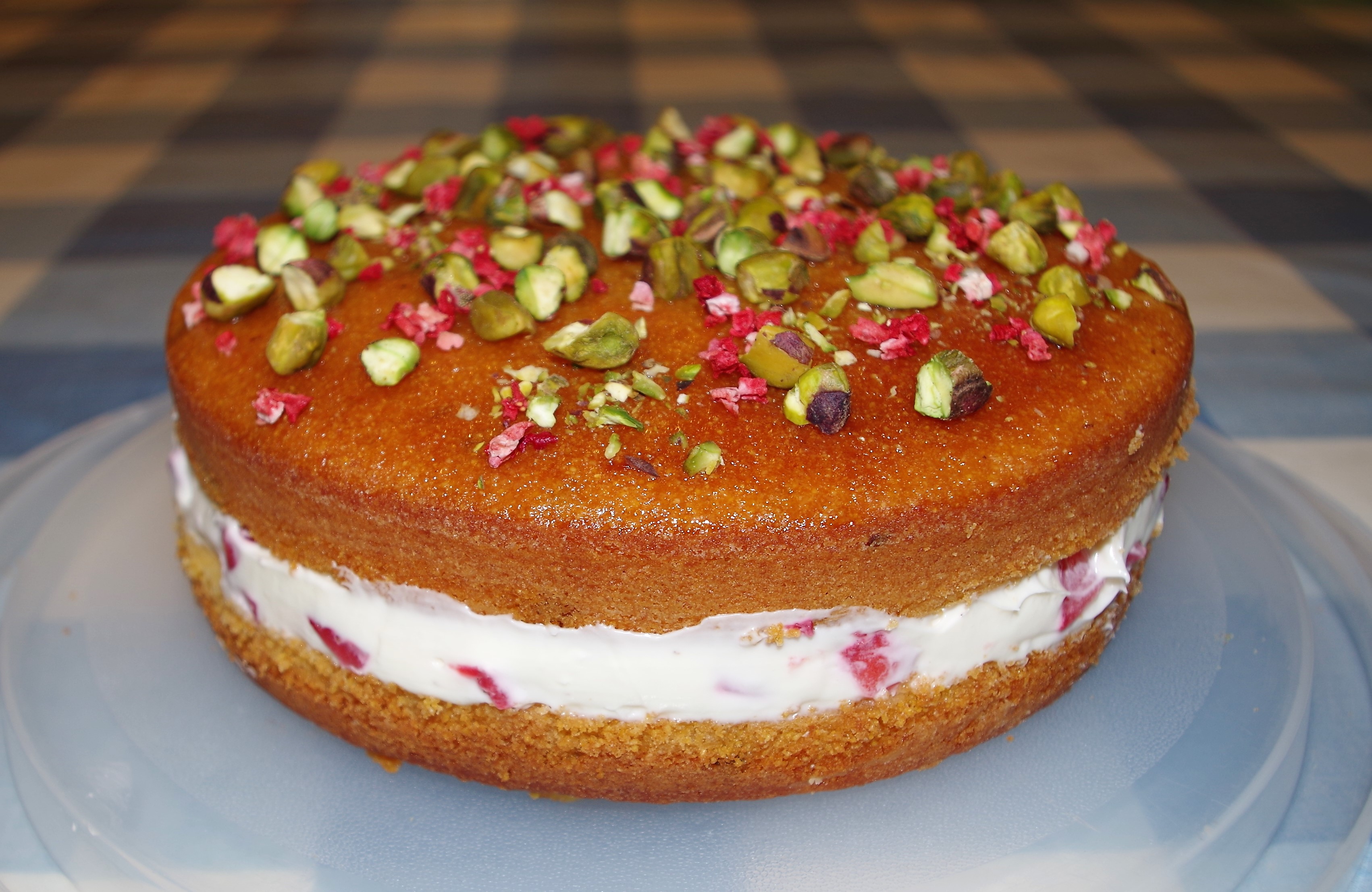 IMGP4501 Tue 5th - Strawberry & Pistachio Polenta Cake for school - 8+