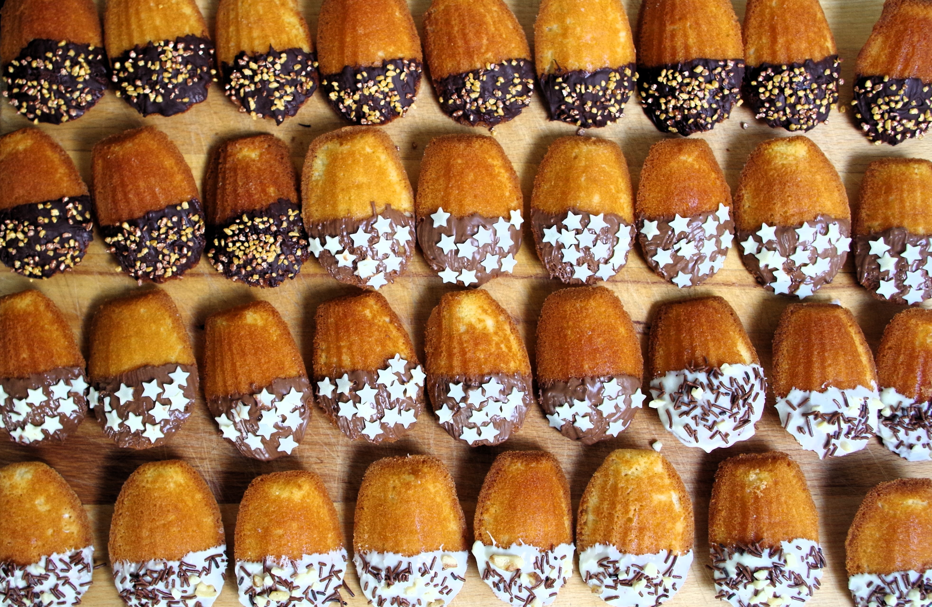 Lemon Madeleines (with optional white chocolate and sprinkles